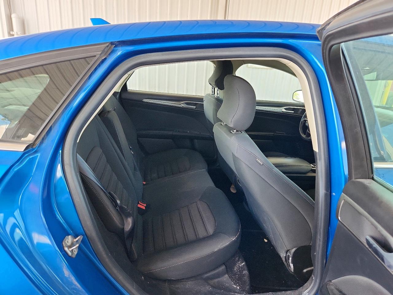 2019 FORD FUSION SE photo 28