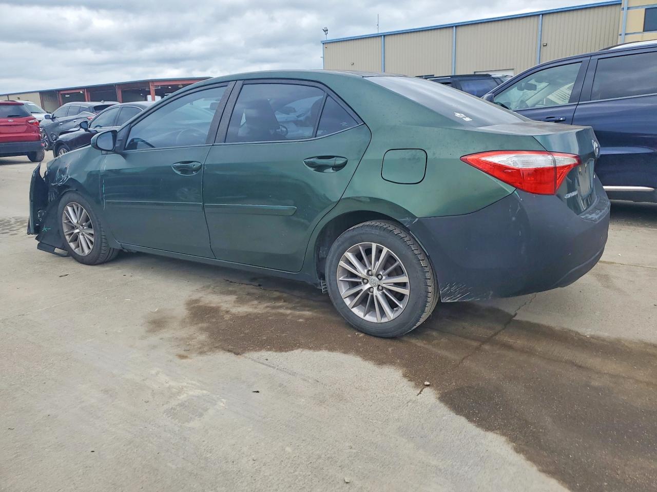 2015 TOYOTA COROLLA LE PLUS photo 3