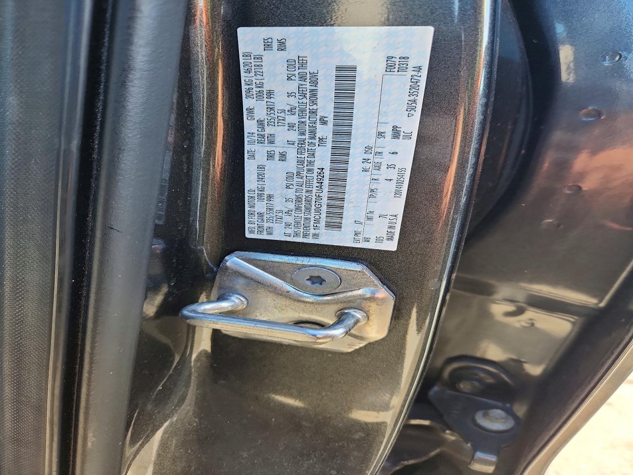 2015 FORD ESCAPE SE photo 37