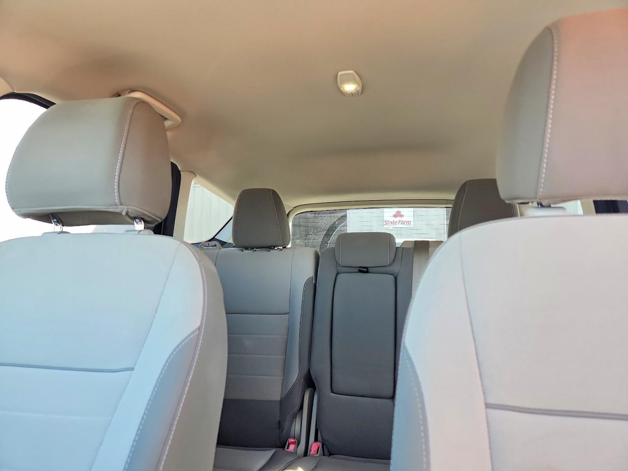 2015 FORD ESCAPE SE photo 28