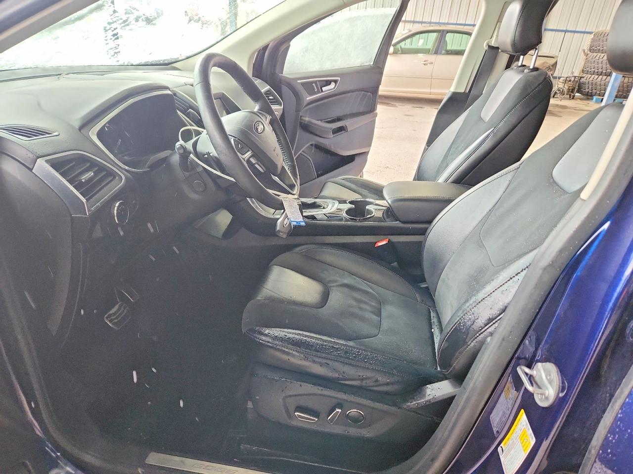 2016 FORD EDGE SPORT photo 13