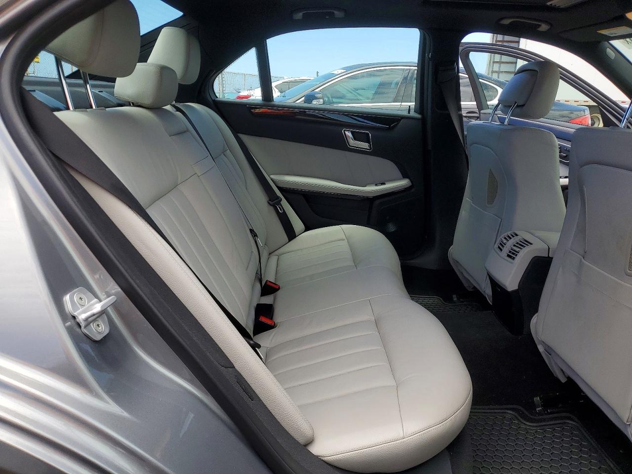 2012 MERCEDES-BENZ E 350 4MATIC photo 10