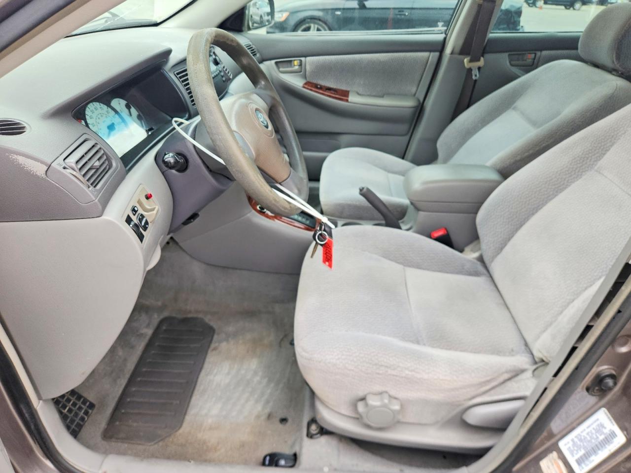 2003 TOYOTA COROLLA LE photo 13
