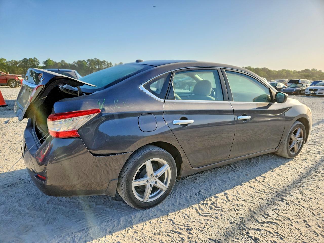 2013 NISSAN SENTRA S photo 5