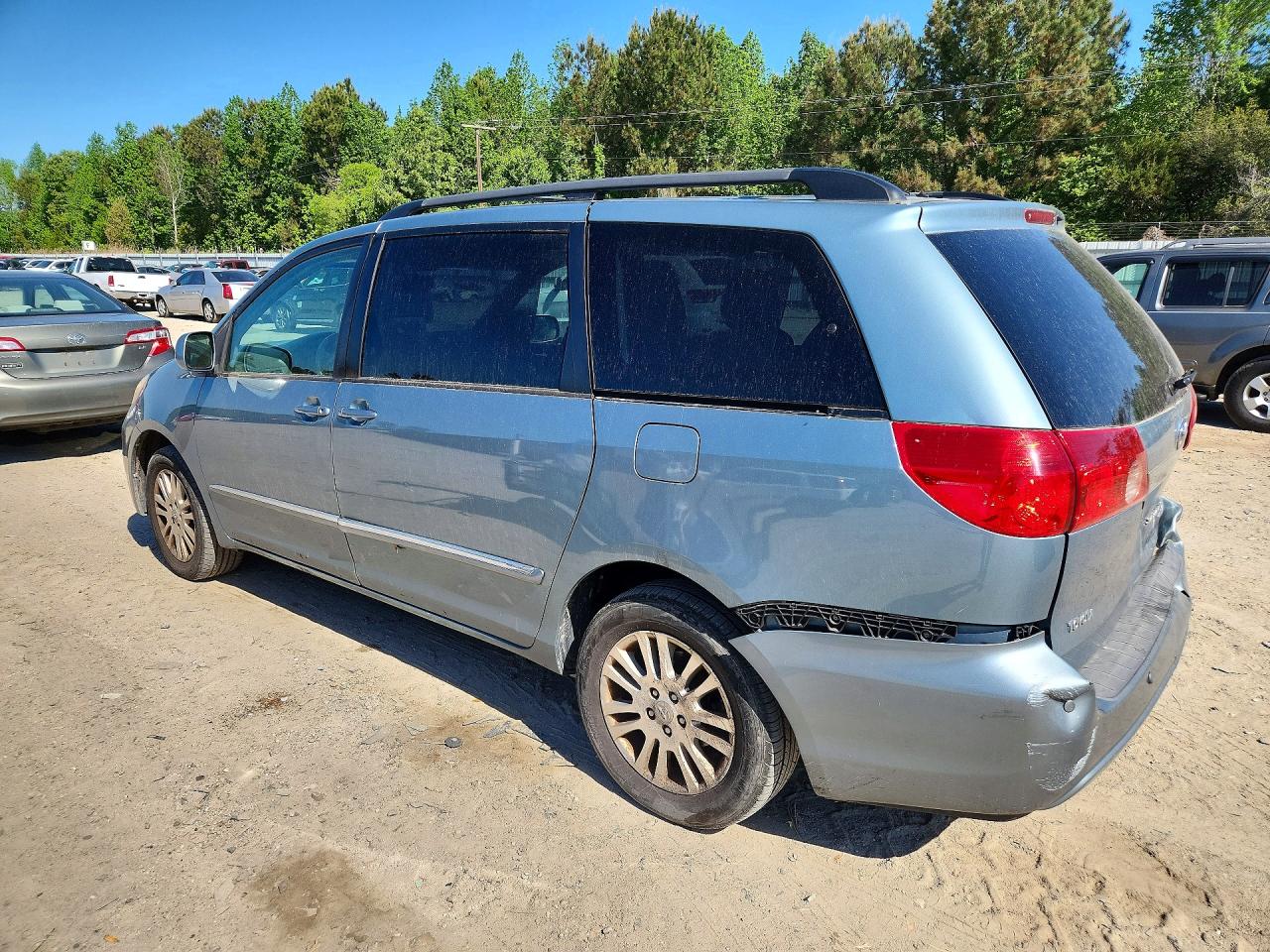 2009 TOYOTA SIENNA LIMITED photo 3