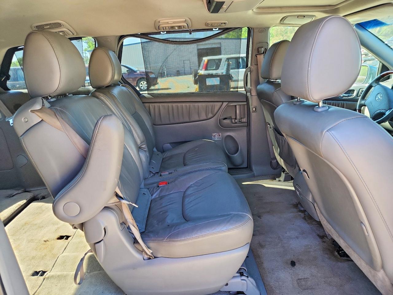 2009 TOYOTA SIENNA LIMITED photo 21