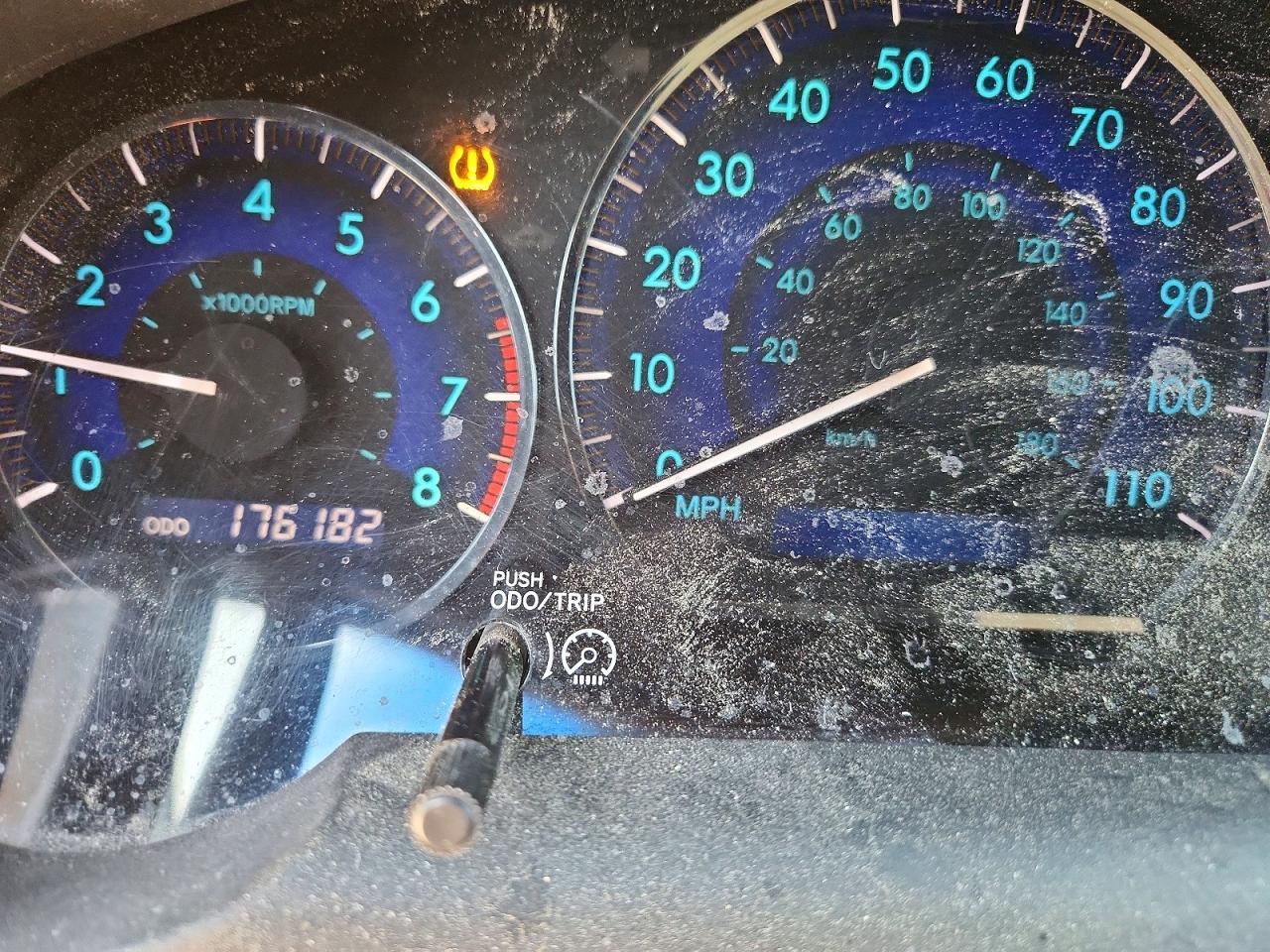 2009 TOYOTA SIENNA LIMITED photo 17