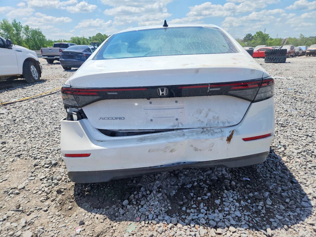 2025 HONDA ACCORD SE photo 11