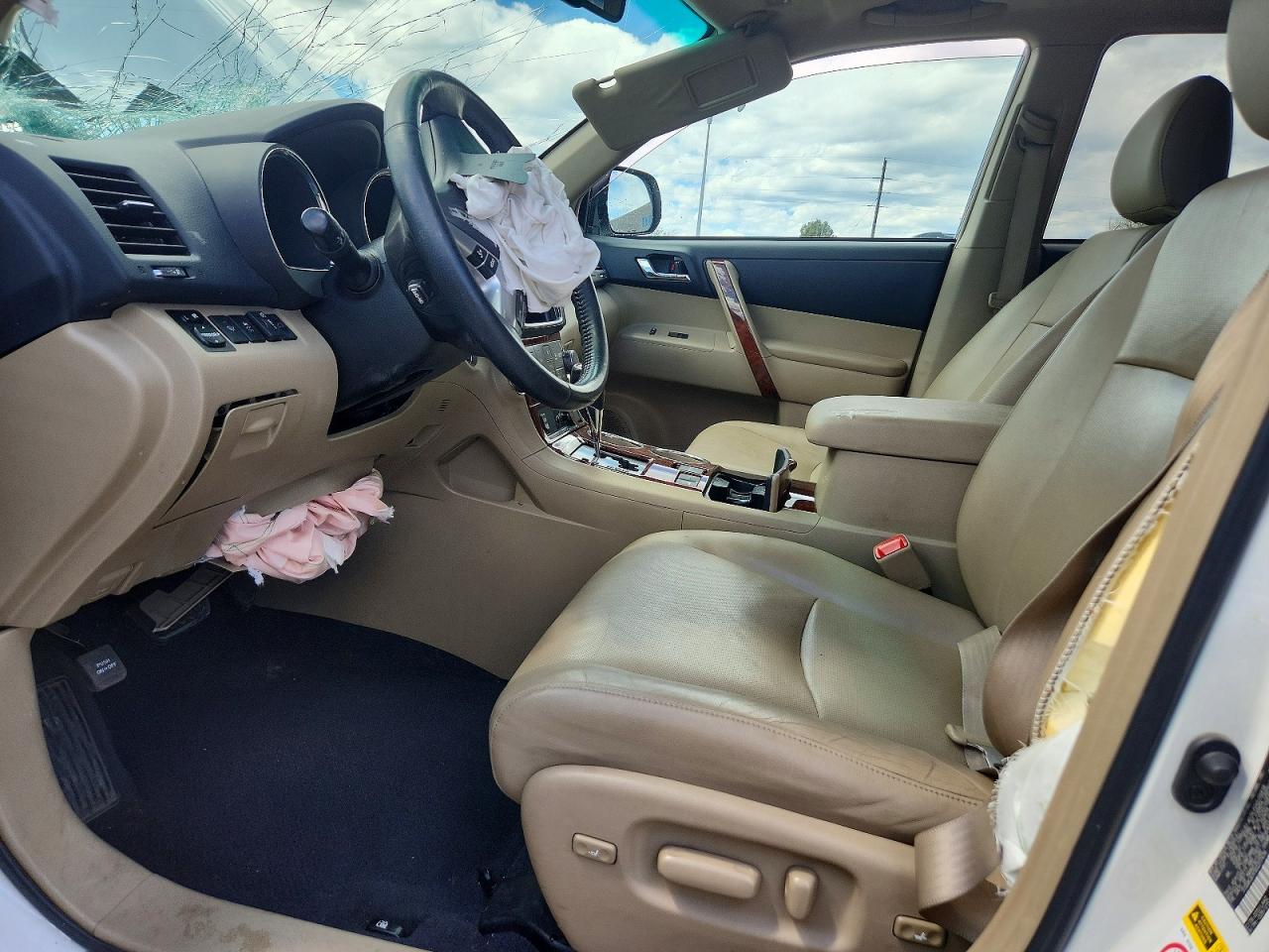 2013 TOYOTA HIGHLANDER LIMITED photo 13