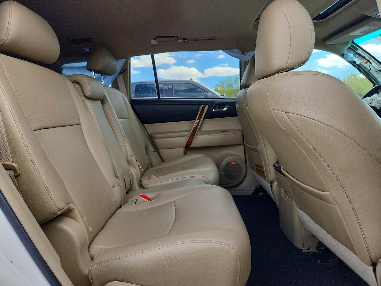 2013 TOYOTA HIGHLANDER LIMITED photo 21