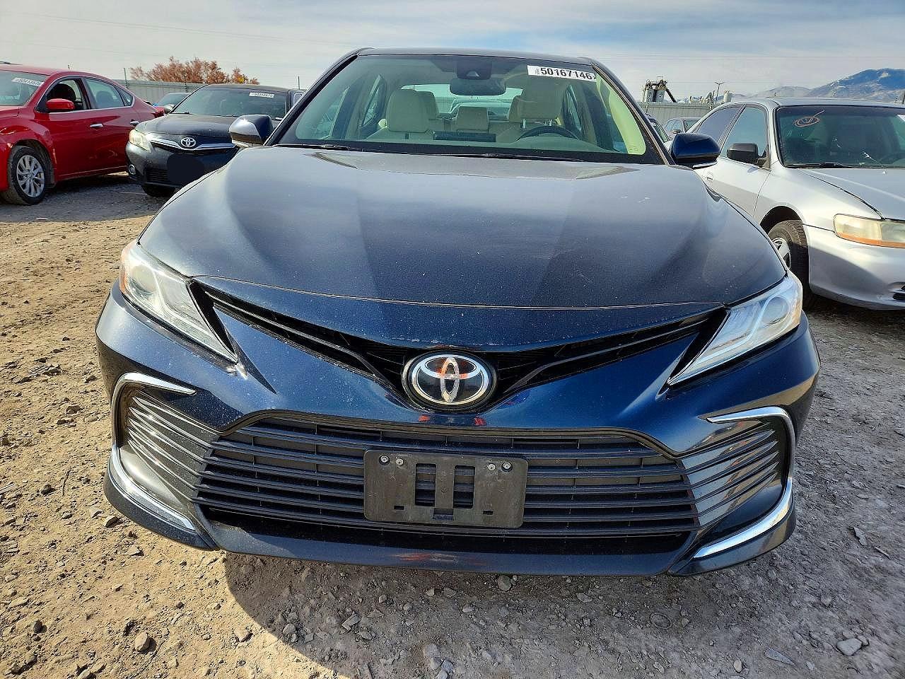 2021 TOYOTA CAMRY XLE photo 9