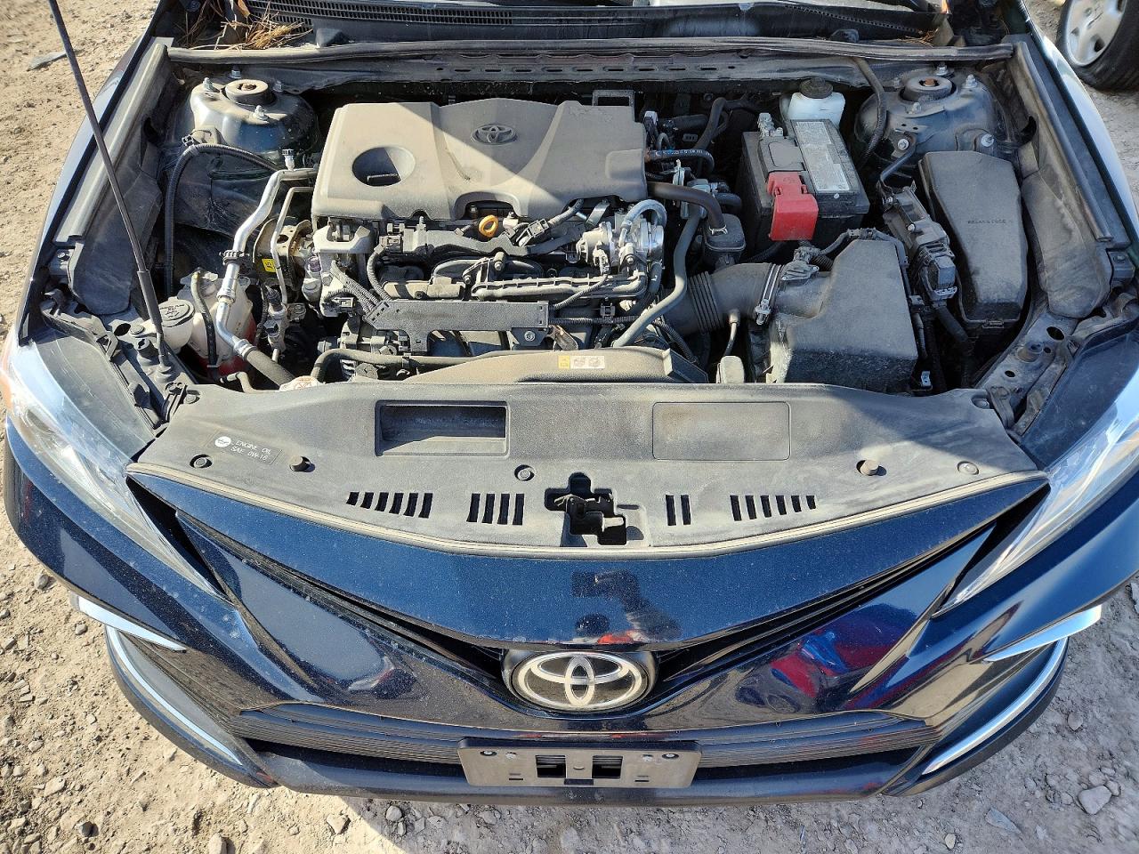 2021 TOYOTA CAMRY XLE photo 21