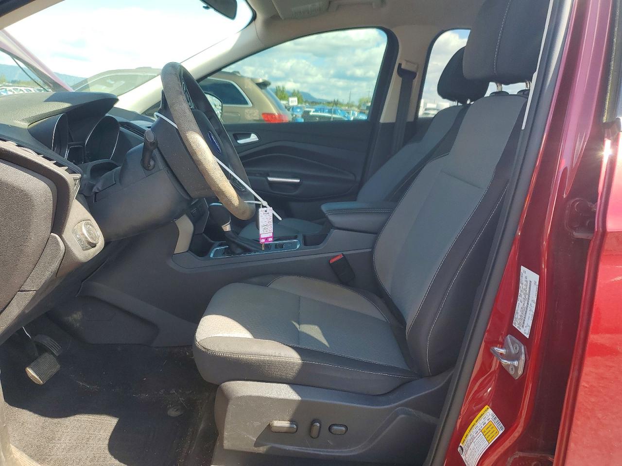 2017 FORD ESCAPE SE photo 7