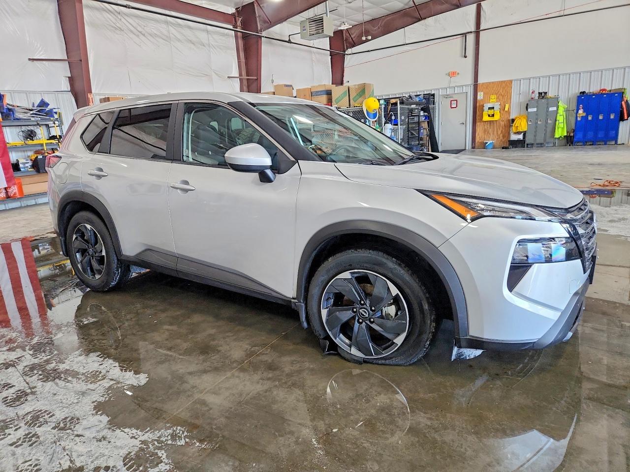 2025 NISSAN ROGUE SV photo 10