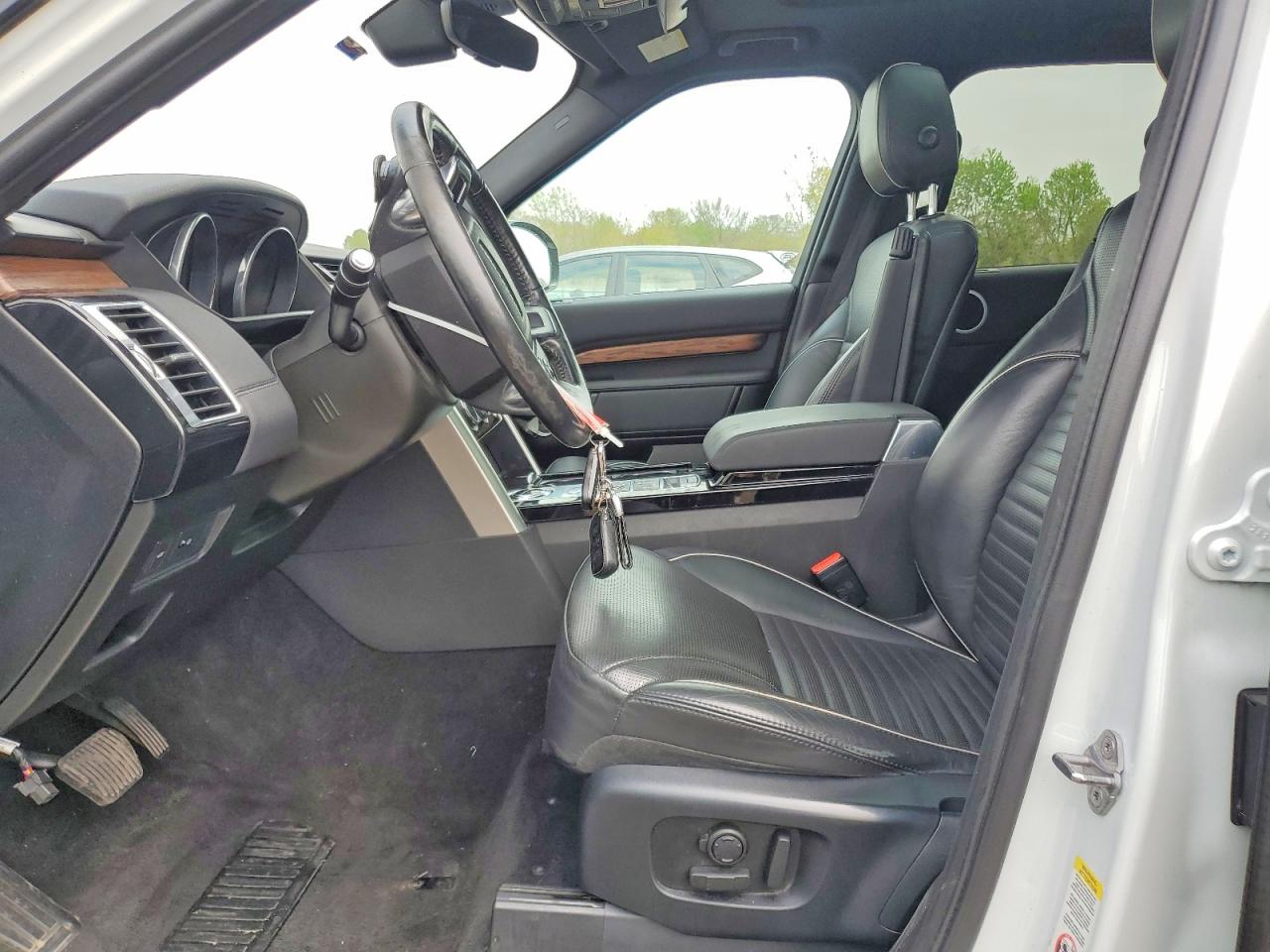 2017 LAND ROVER DISCOVERY HSE photo 13