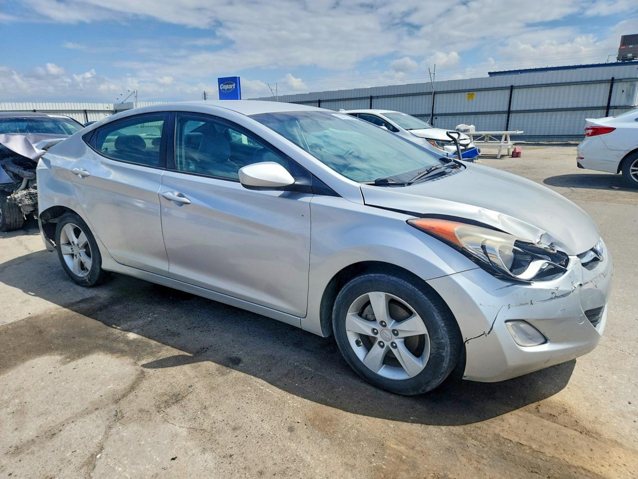 2012 HYUNDAI ELANTRA GLS photo 4