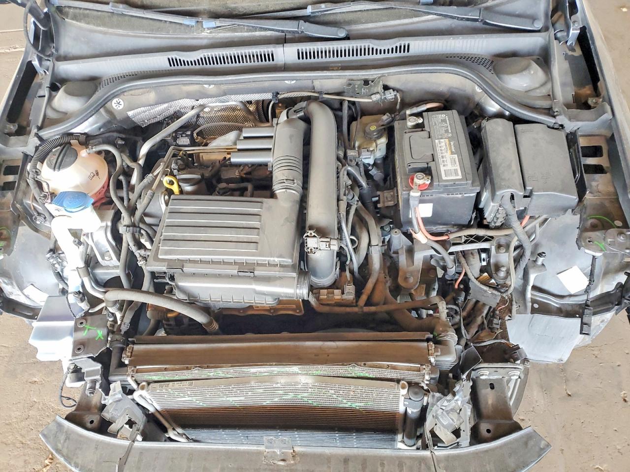 2016 VOLKSWAGEN JETTA S photo 11