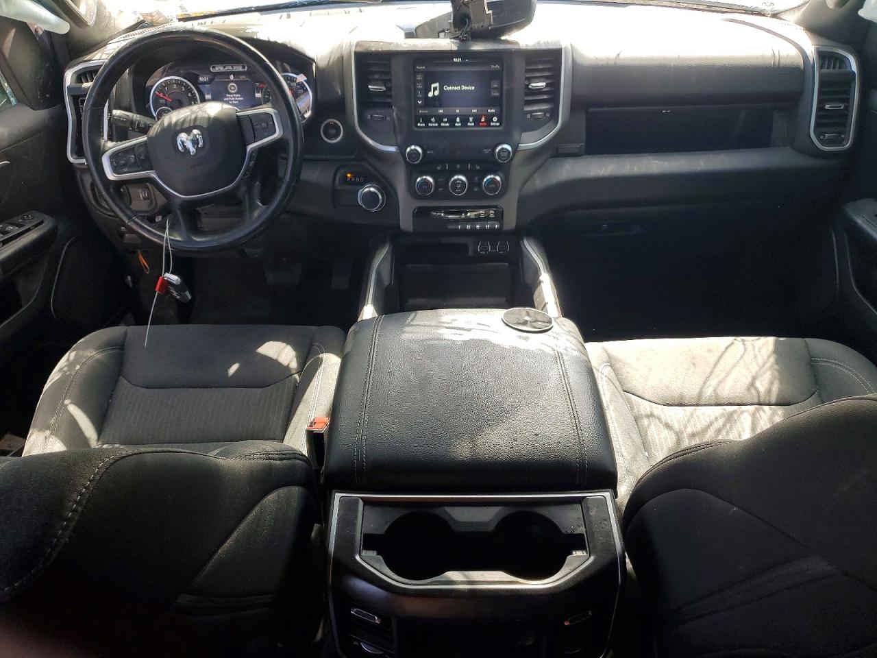 2021 RAM 1500 BIG HORN photo 15