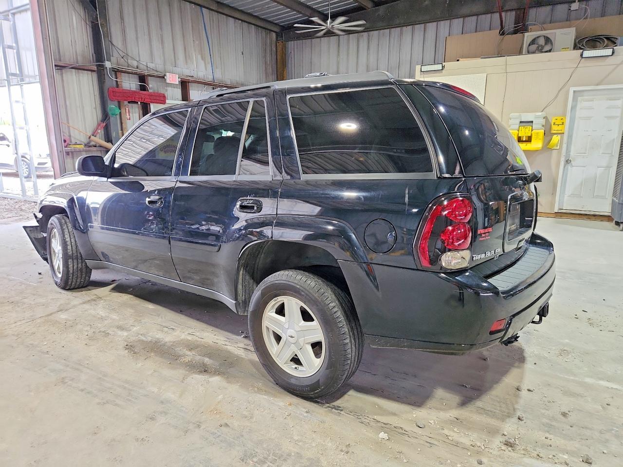 2008 CHEVROLET TRAILBLAZER LS photo 4