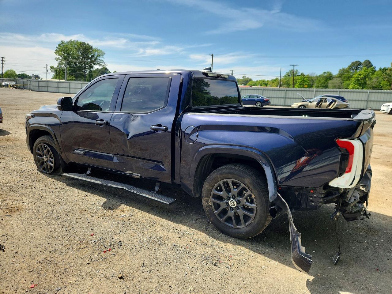 2024 TOYOTA TUNDRA PLATINUM photo 3