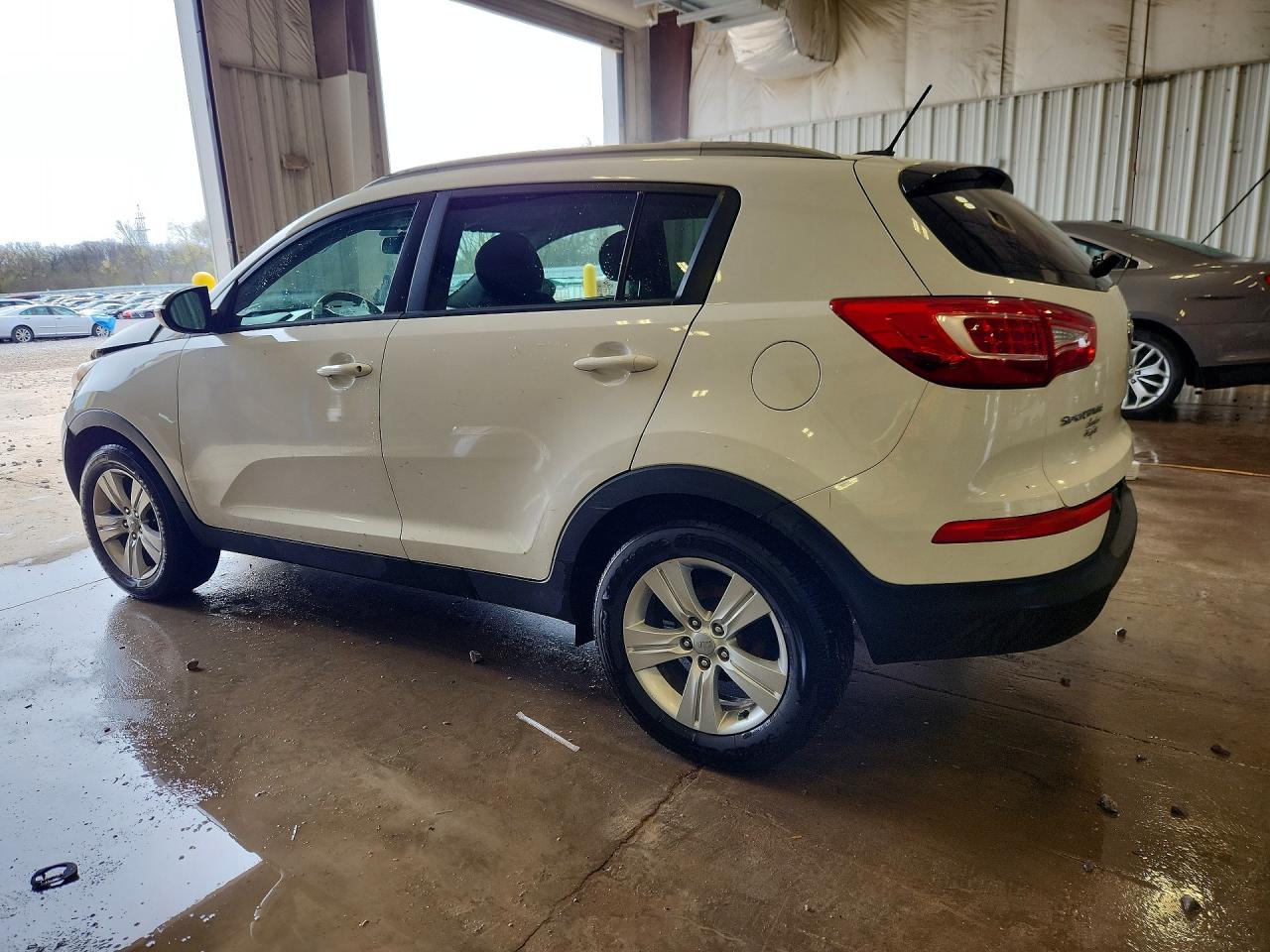 2012 KIA SPORTAGE LX photo 2
