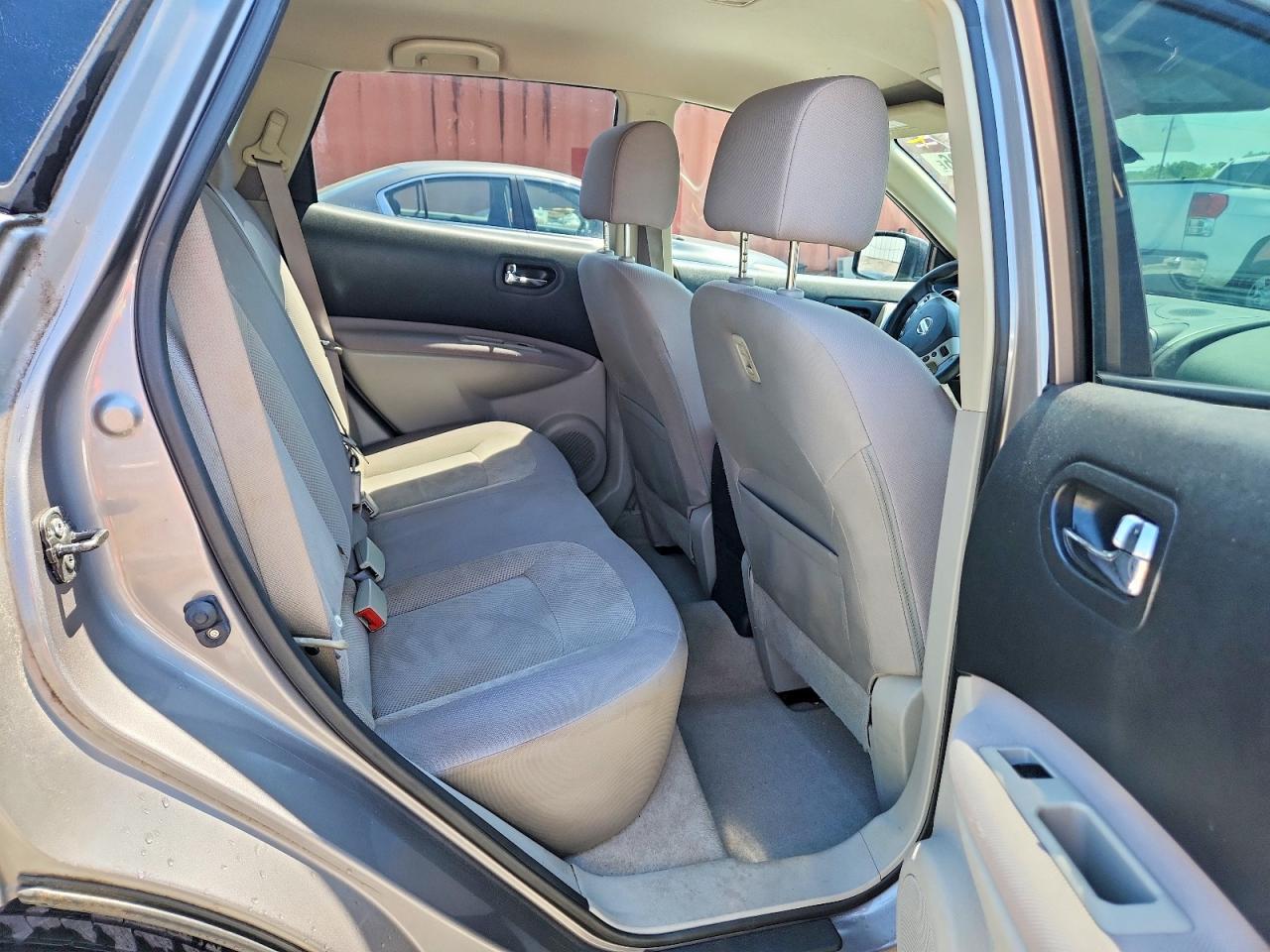 2013 NISSAN ROGUE S photo 31