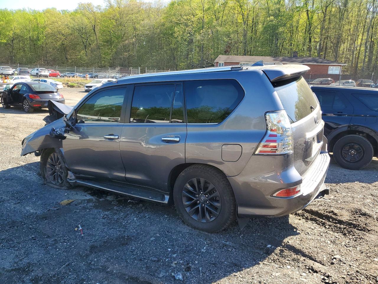 2023 LEXUS GX 460 photo 3