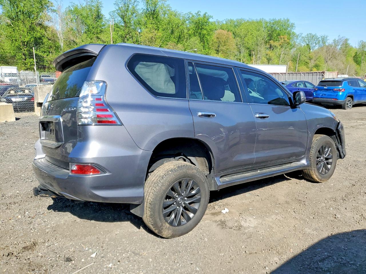 2023 LEXUS GX 460 photo 5
