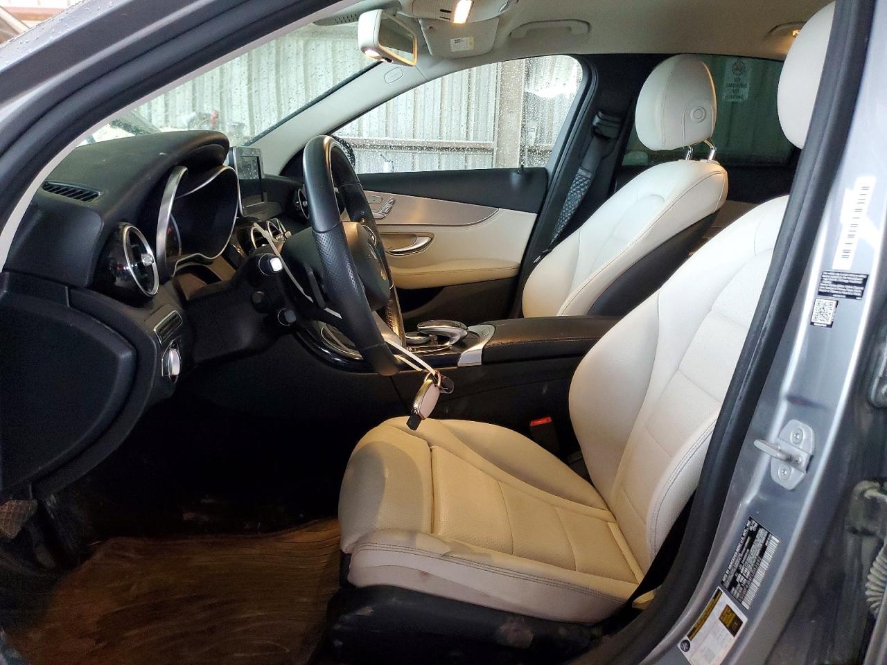 2015 MERCEDES-BENZ C 300 photo 19