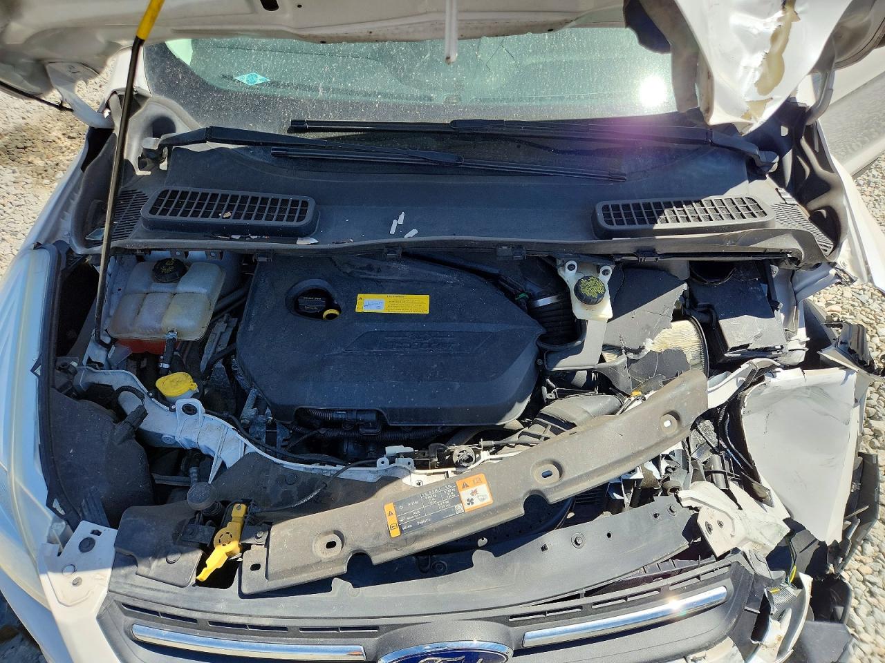 2016 FORD ESCAPE SE photo 34