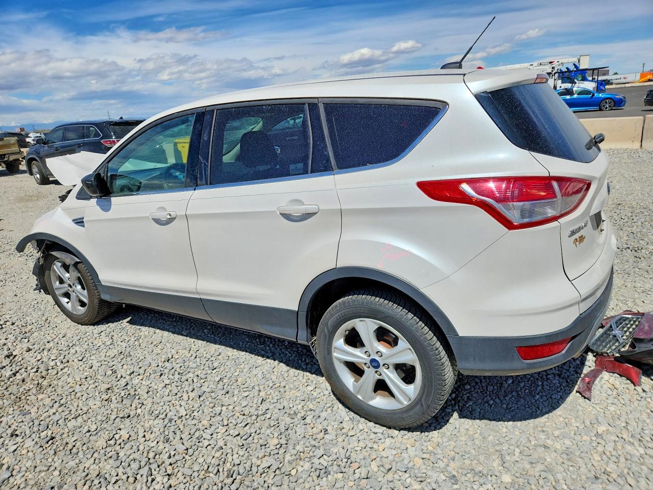 2016 FORD ESCAPE SE photo 4