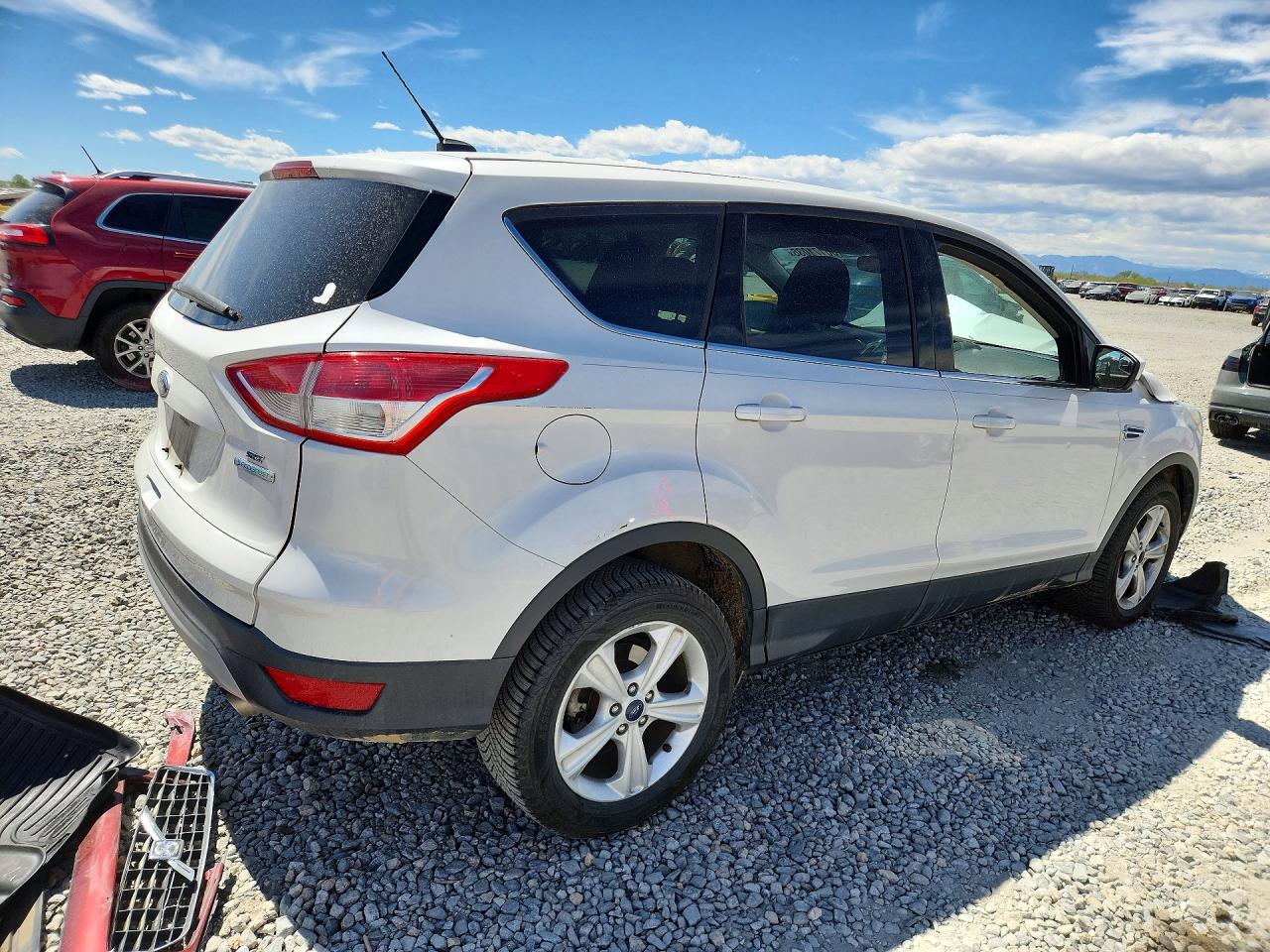 2016 FORD ESCAPE SE photo 7