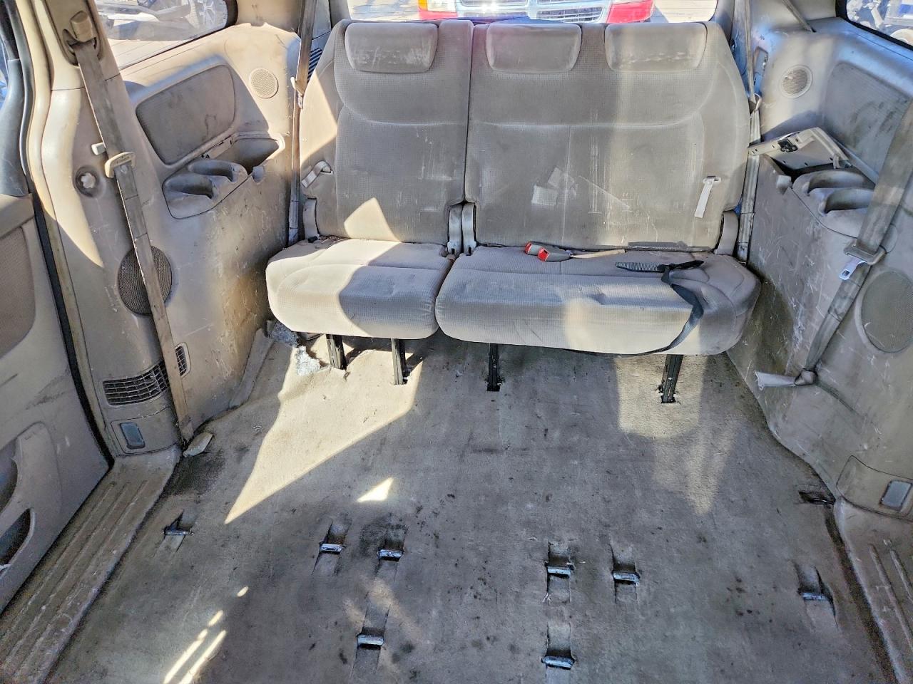 2004 TOYOTA SIENNA LE 8 PASSENGER photo 28