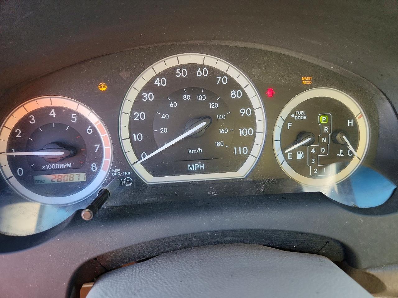 2004 TOYOTA SIENNA LE 8 PASSENGER photo 25