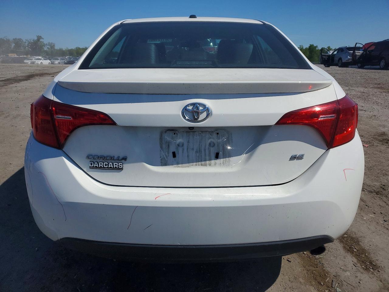 2019 TOYOTA COROLLA SE photo 16
