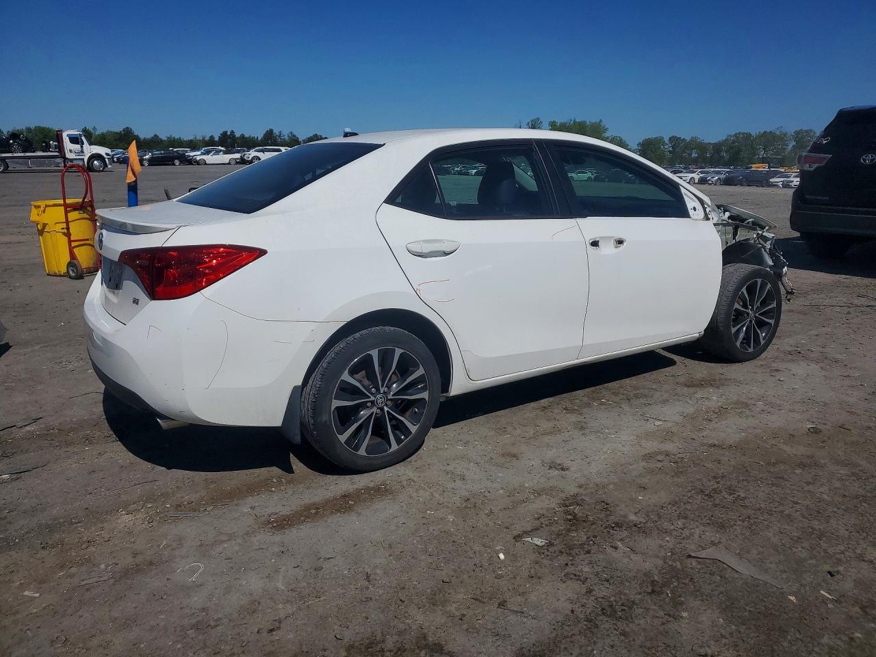 2019 TOYOTA COROLLA SE photo 7