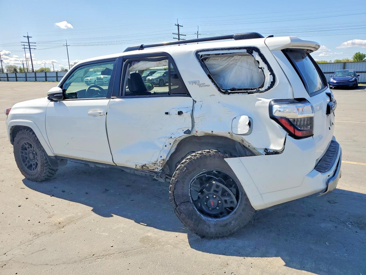 2022 TOYOTA 4RUNNER TRD OFF-ROAD PREMIUM photo 3