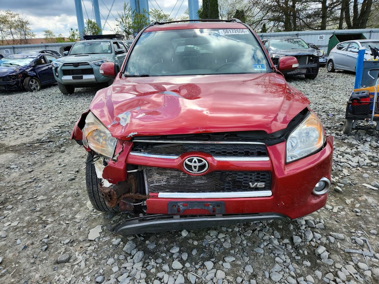 2010 TOYOTA RAV4 LIMITED photo 13