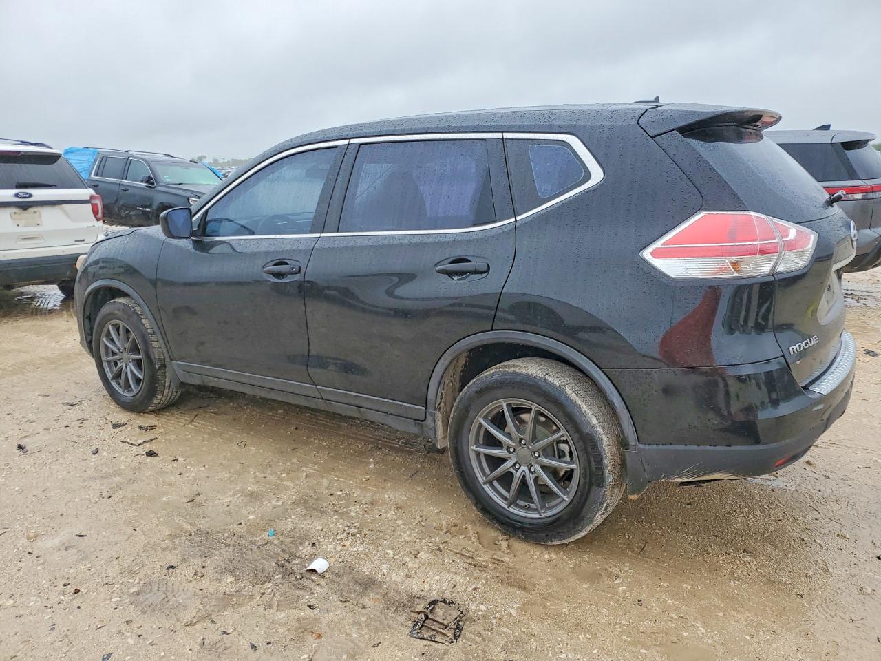 2016 NISSAN ROGUE S photo 3