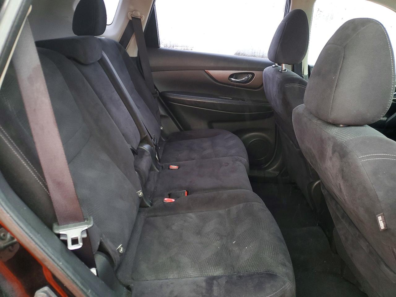 2016 NISSAN ROGUE S photo 19
