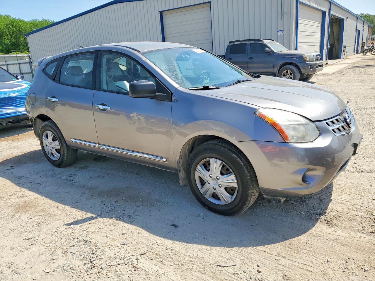 2011 NISSAN ROGUE S photo 10
