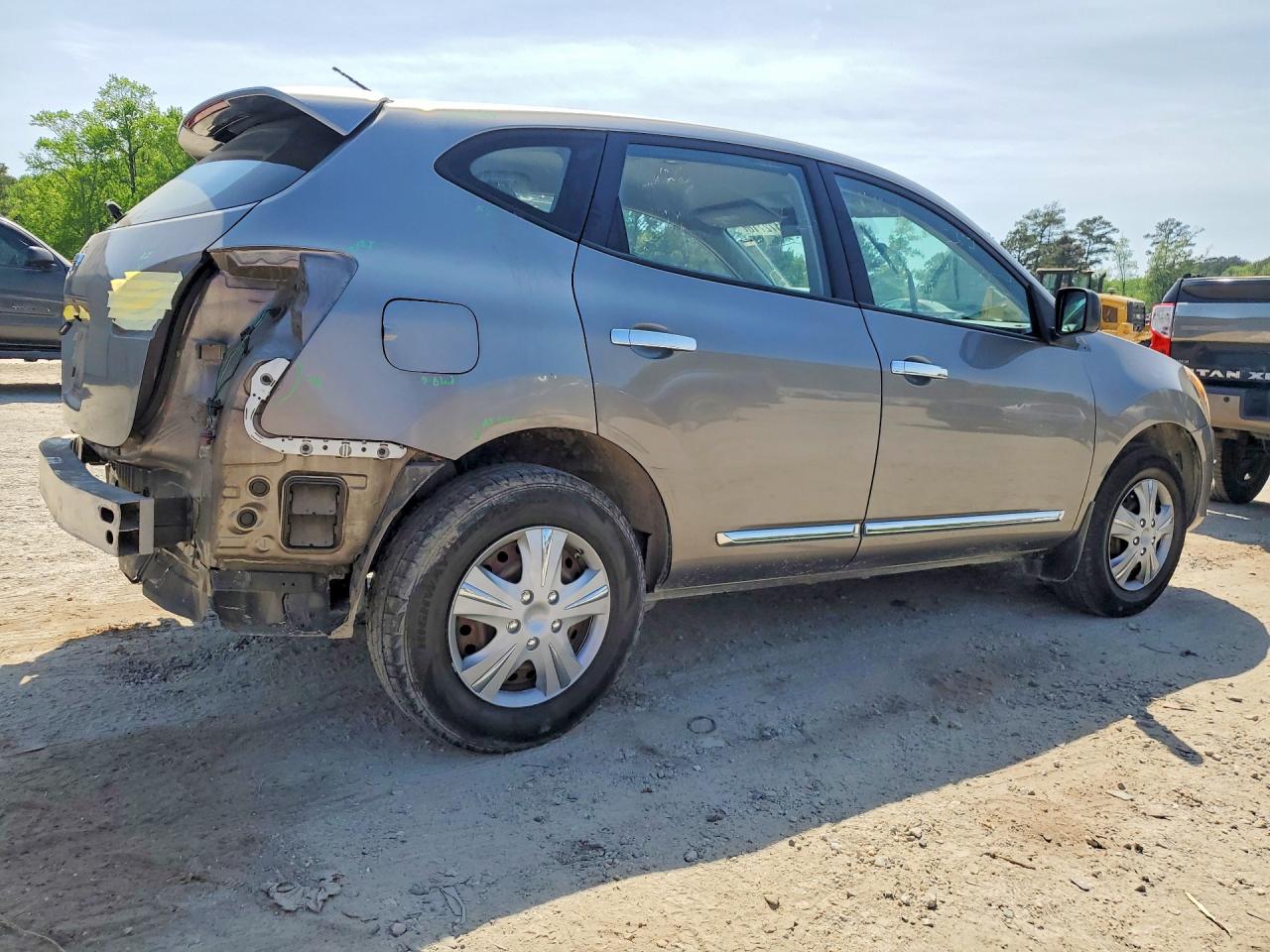 2011 NISSAN ROGUE S photo 7