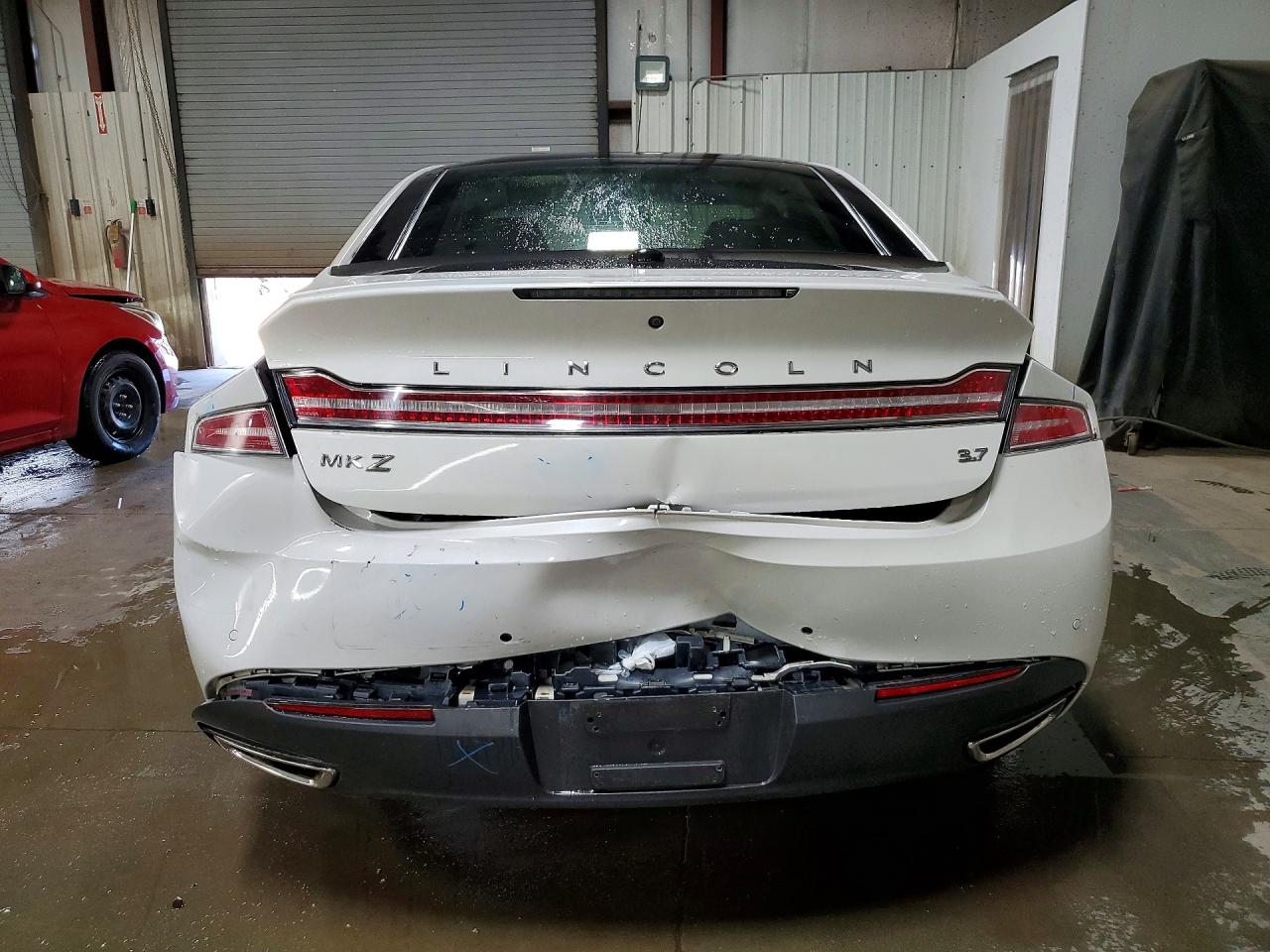 2016 LINCOLN MKZ photo 11