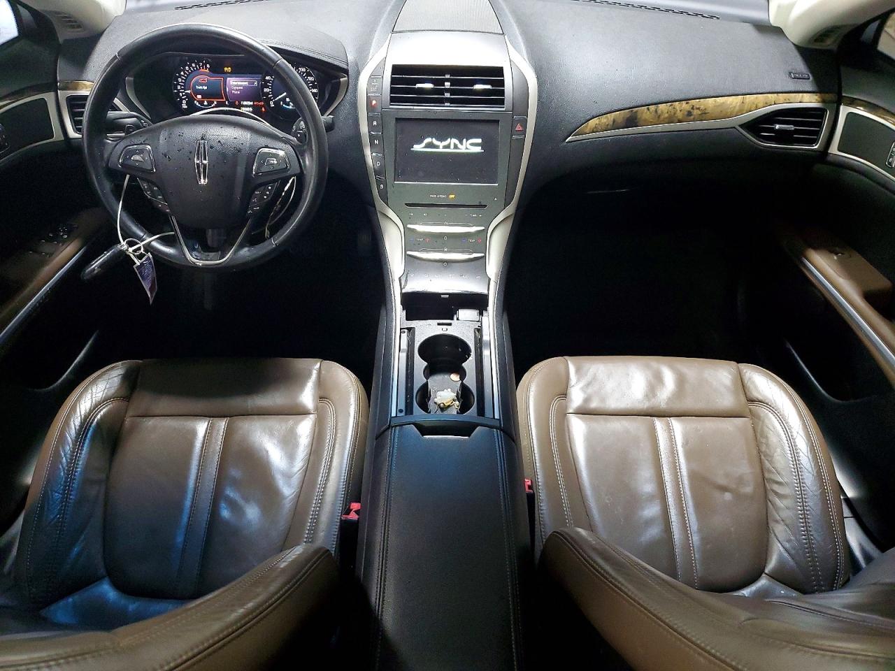 2016 LINCOLN MKZ photo 15