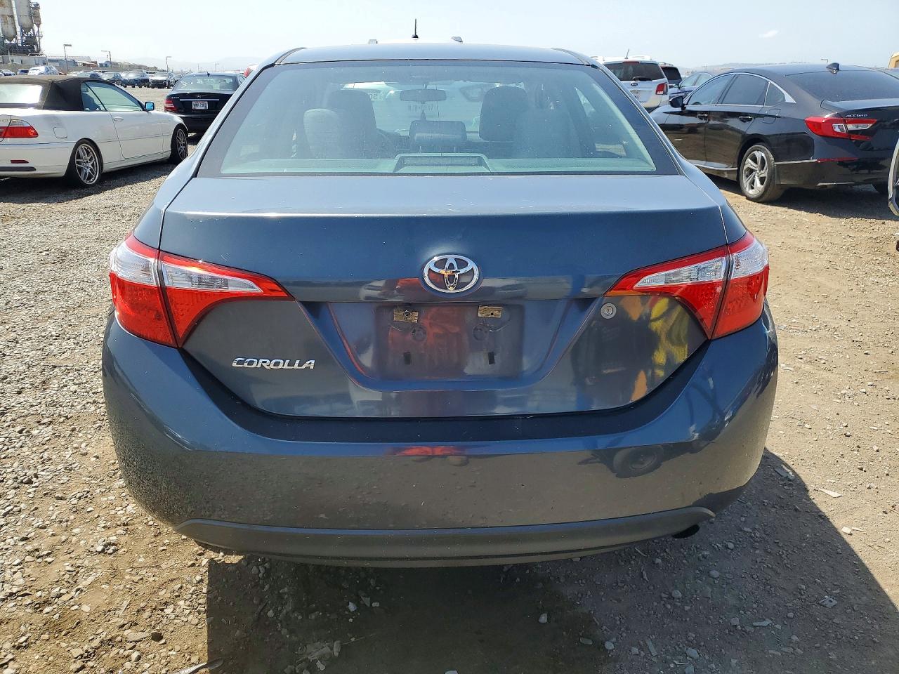 2016 TOYOTA COROLLA L photo 11