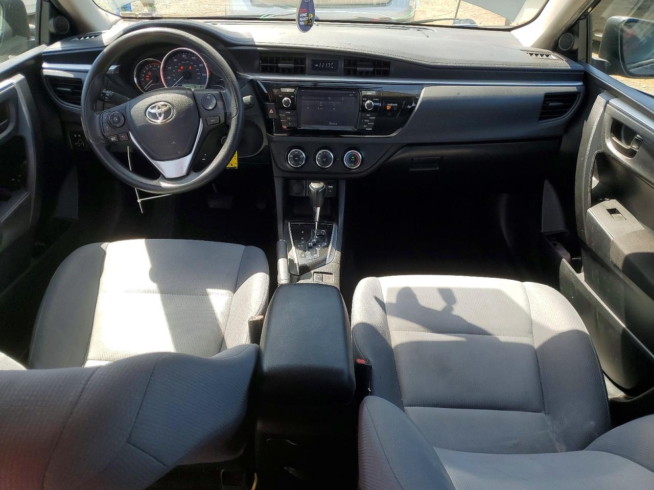 2016 TOYOTA COROLLA L photo 15