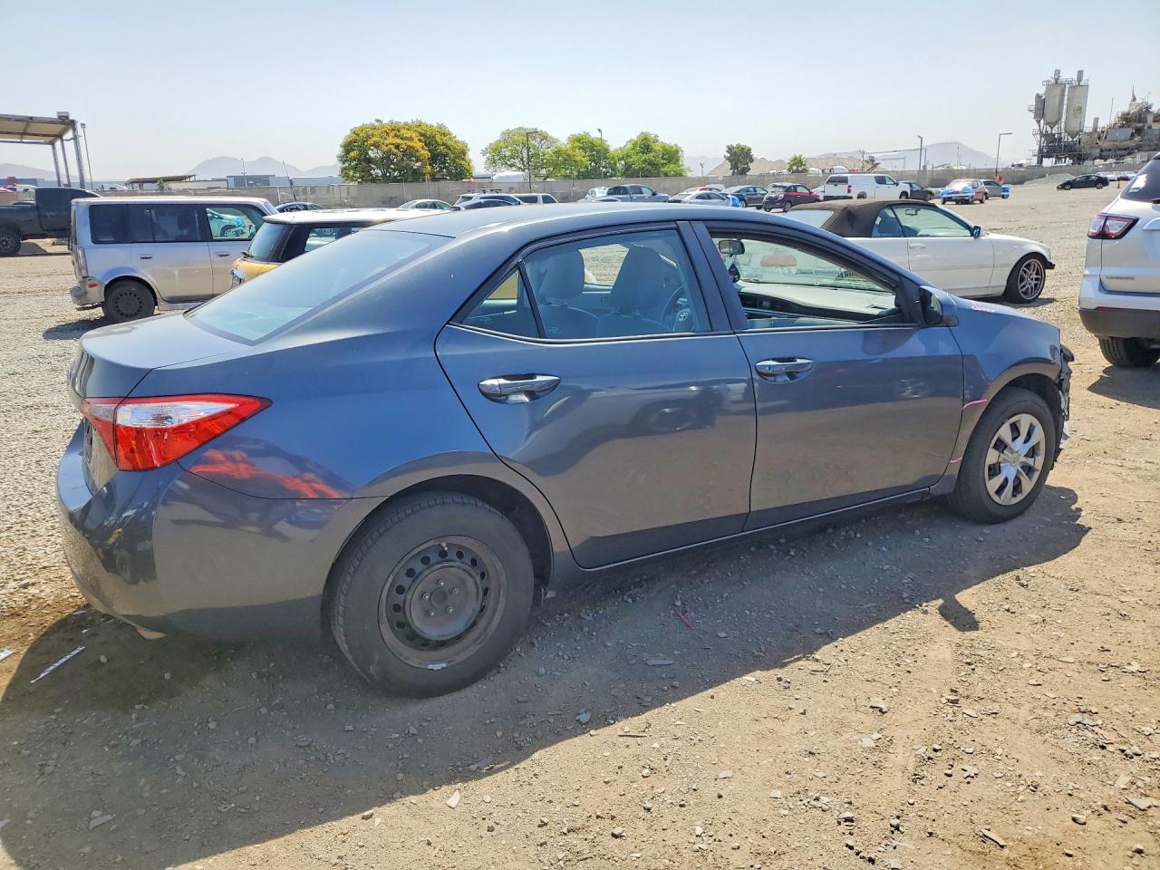 2016 TOYOTA COROLLA L photo 5