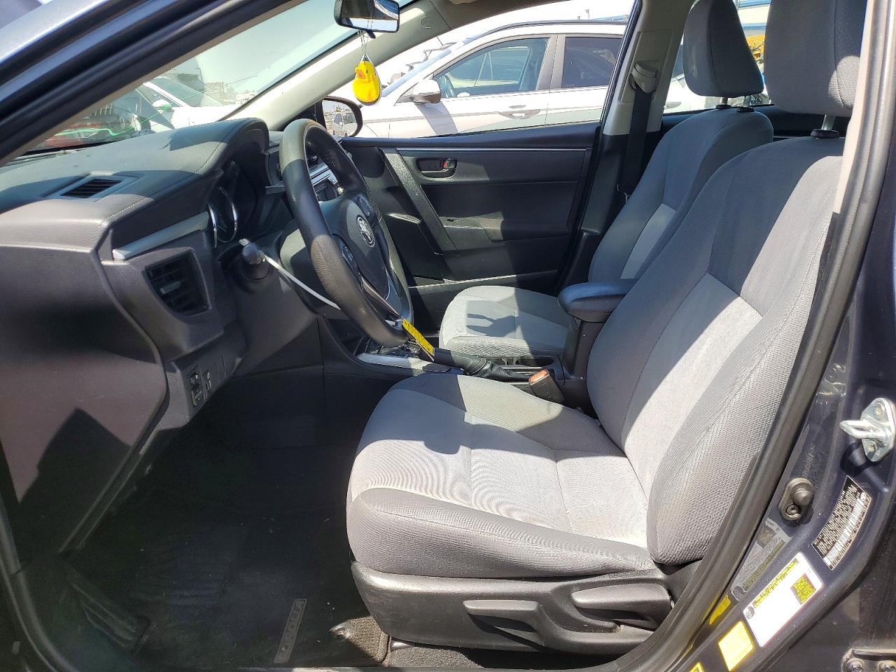 2016 TOYOTA COROLLA L photo 13