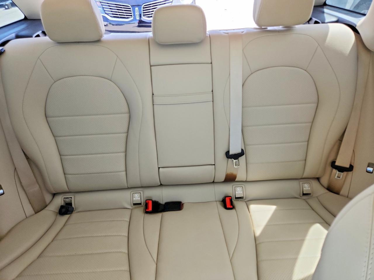 2017 MERCEDES-BENZ GLC 300 4MATIC photo 28