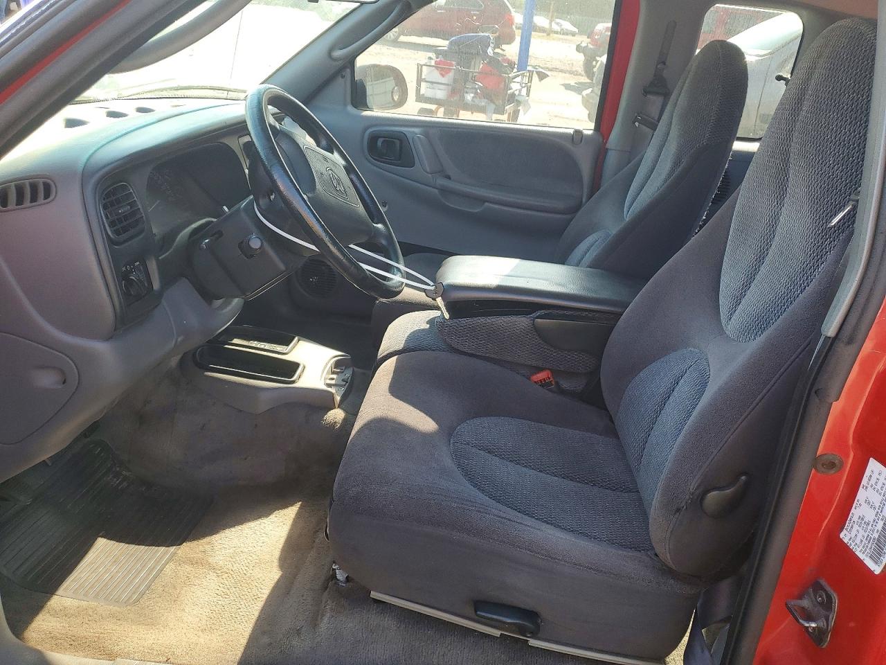 2000 DODGE DAKOTA photo 19